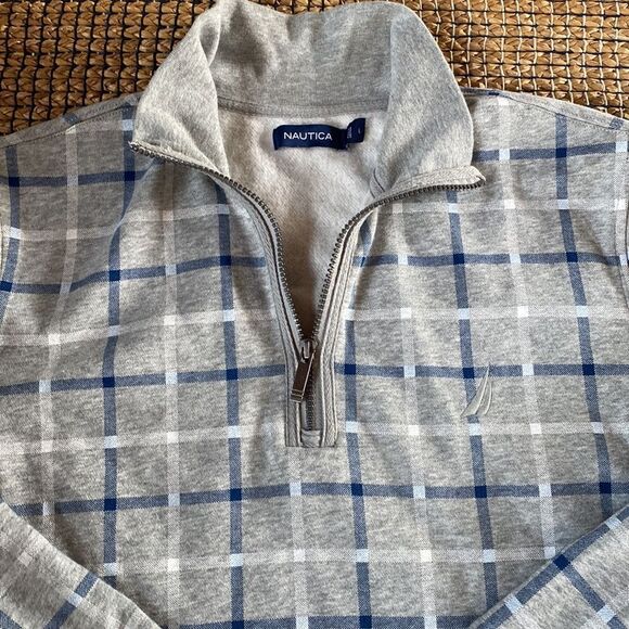 Nautica Gray 1/4 Zip Sweatshirt Size Large - Picture 2 of 7